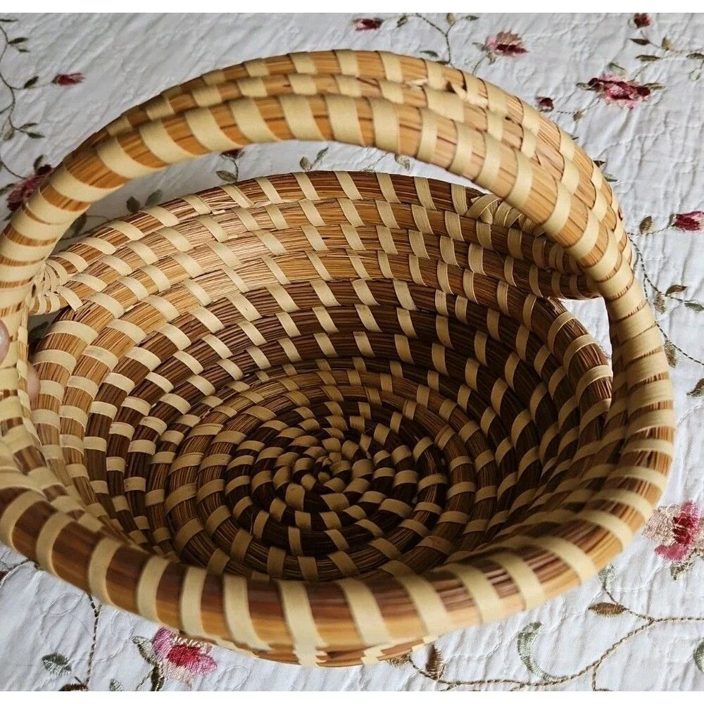 Vintage 90's Charleston South Carolina Sweetgrass Gullah Geechee Basket EUC